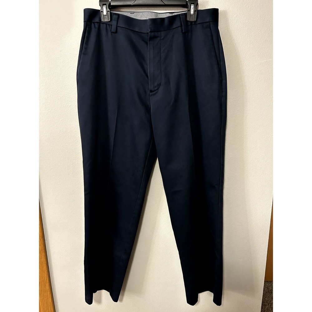 Dockers Men's Navy Blue Dress Pants 33x30 100% Cotton (used great condition)